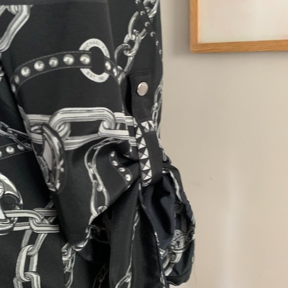 Micheal Kors Blouse with Zipper Closure Size M - Picture 5 of 8